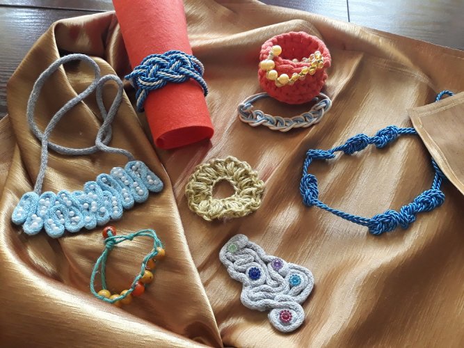 wariacje ze sznurkiem...jpg